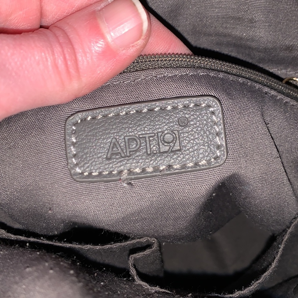 Apt 9 two tone gray, with gold accents handbag - Picture 9 of 11